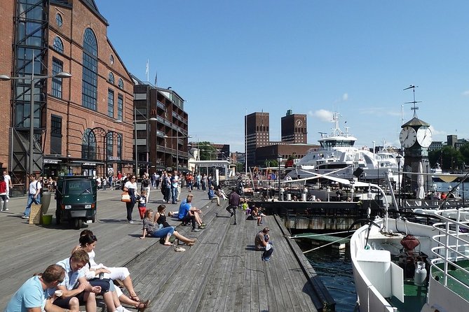 Oslo Airport Transfers : Oslo City to Oslo Airport OSL in Business Car - Booking Information