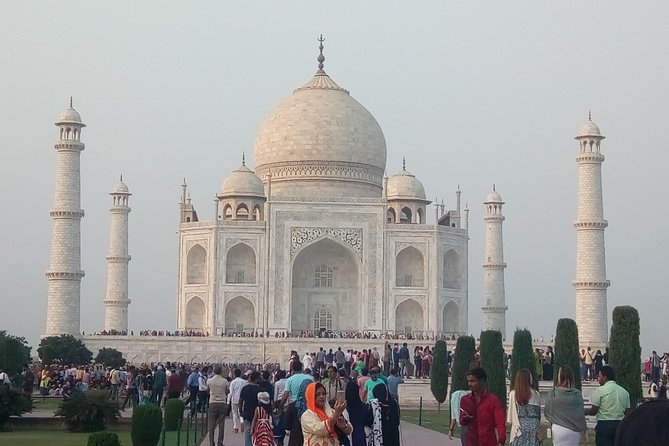 Overnight Agra Tour By Car From Delhi - Meeting and Pickup Details