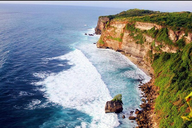 Padang-padang Beach and Kecak Fire Dance at Uluwatu Temple - Transportation and Accessibility