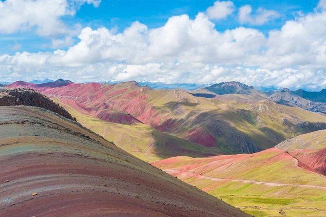 Palccoyo Rainbow Mountain Trek Day Tour From Cusco - Pickup and Transportation Details