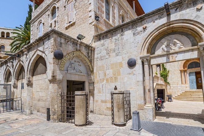 Palm Sunday in Jerusalem: Mass at Bethpage and via Dolorosa Procession With Transport From Tel Aviv - Accessibility Information