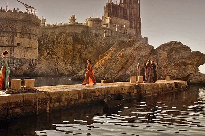 Panorama of the Old Town ( Sunset, Game of Thrones Locations) - Customer Experience Highlights