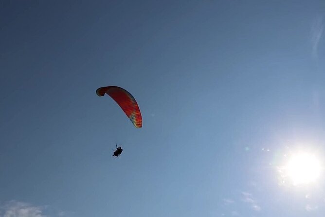 Paragliding Flight Over the Gardens of Ninfa - Flight Experience Highlights