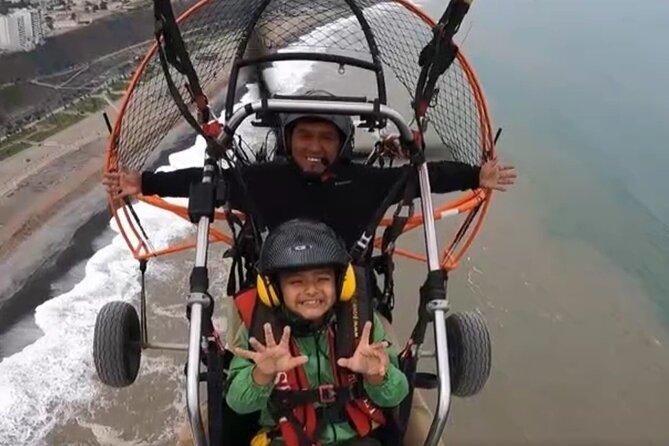 Paragliding in Lima - Costa Verde - Customer Reviews and Ratings