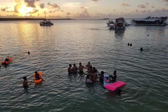 Party Boat - Booze Cruise Punta Cana - Tour Details and Capacity