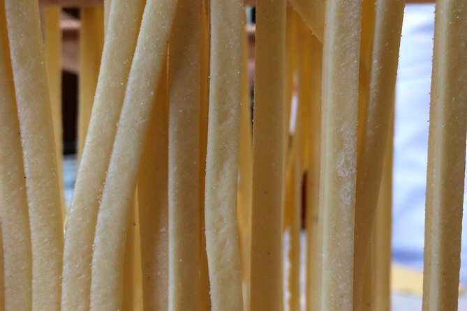 Pasta and Pizza Cooking Class in Cortona - Ingredient Substitution Techniques