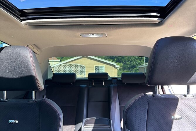 Personalized Luxury VIP Airport Transfer From Montego Bay Airport - Transportation Options