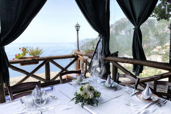 Pompeii Positano and La Tagliata Restaurant - Accessibility and Requirements