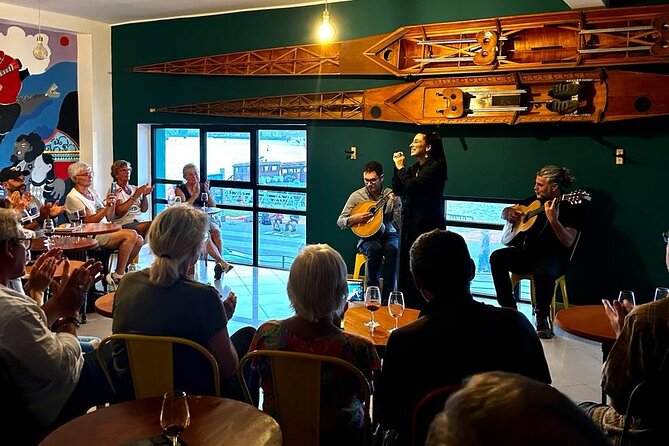 Porto: Authentic Fado Music by the River - Positive Guest Feedback