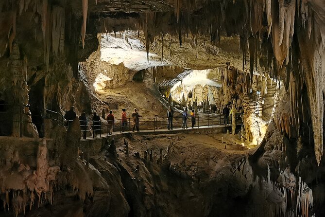 Postojna Cave and Predjama Castle Tour From Ljubljana - Meeting and Pickup Information