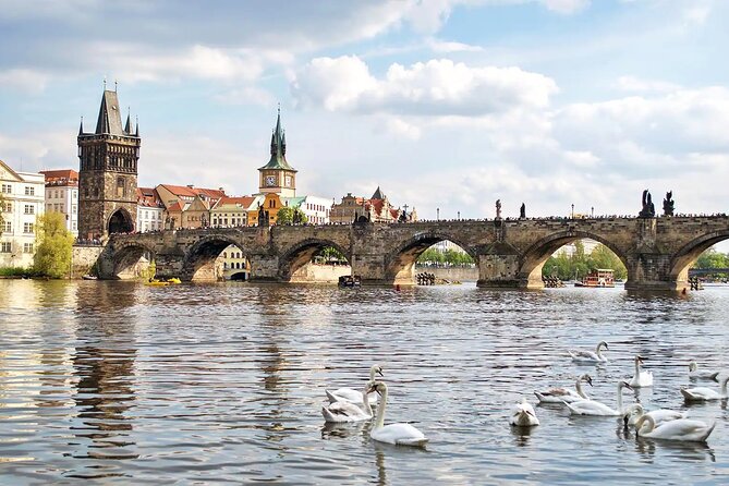 Prague Full-Day Tour From Vienna With Transfers and Guide - Family-Friendly Day Trip