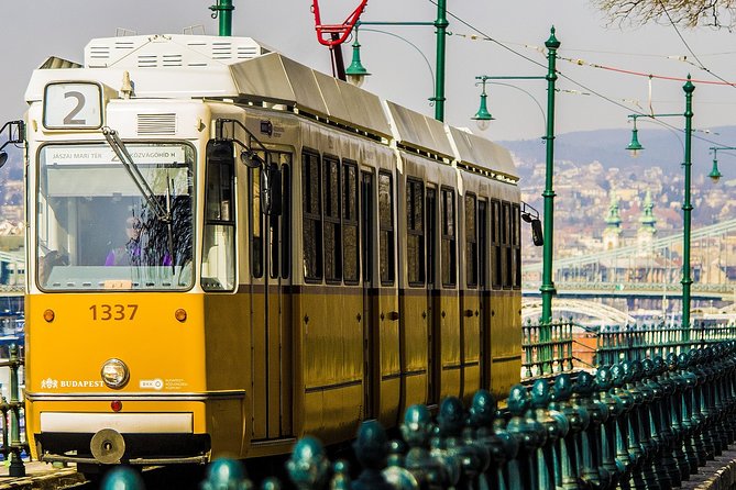 Prague to Budapest - Private Transfer With 2 Hours of Sightseeing - Pickup and Drop-off Details