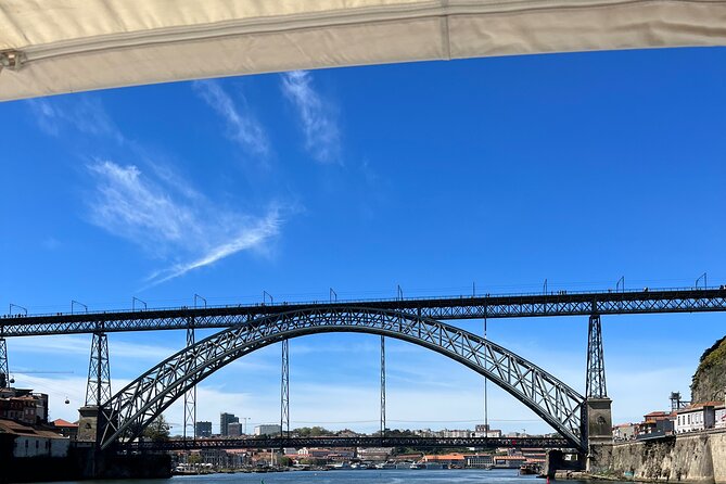 Premium Yacht Tour on the Douro - Accessibility Information