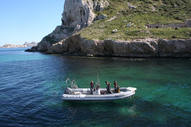 Private 3-Hour Snorkeling Tour Near Monte Cristo From Marseille With Guide - Historical Significance of the Château Dif