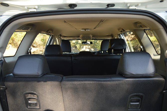 Private A/c Transfer Udaipur To Mount Abu ( 6 Seat A/c Suv ) - Customer Reviews