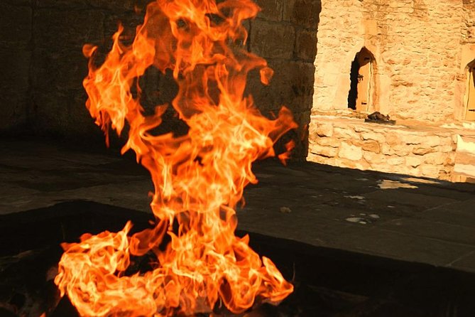 Private Absheron Peninsula Atesgah Temple & Fire Mountain - Exploring Fire Mountain