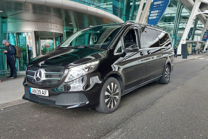 Private Airport Transfer From Porto to Santiago De Compostela - Pricing and Charges