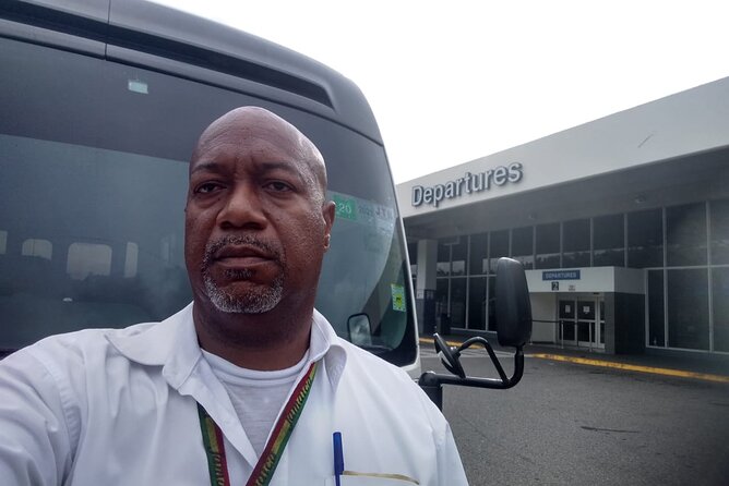 Private Airport Transfer in Montego Bay - Meeting and Pickup