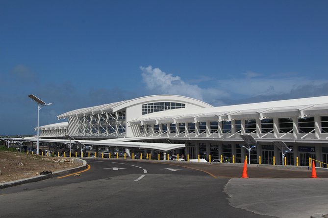 Private Airport Transfers 1- 2 Pax. Zone A: Hotels - Traveler Information and Accessibility