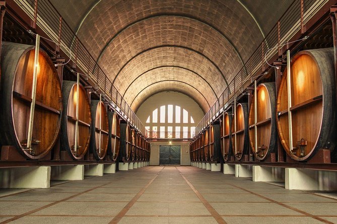 Private Cape Winelands Guided Full Day Tour From Cape Town - Stunning Vineyard Landscapes