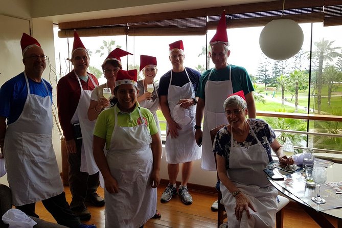 Private Cooking Class and Gastronomy Tour of Lima - Mixing the Iconic Pisco Sour