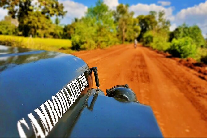 Private Countryside & Floating Village Jeep Tour From Siem Reap - Accessibility Information