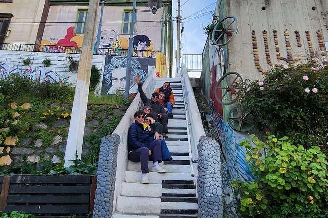 Private Day Tour of Valparaíso and Viña Del Mar - Pickup Details