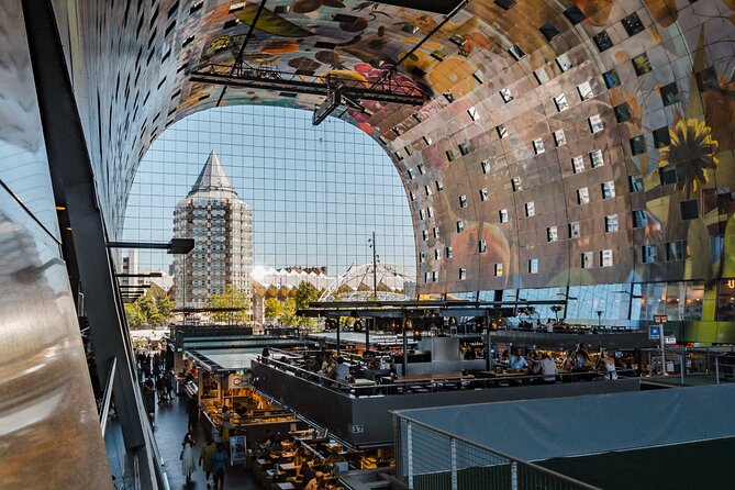 Private Day Trip to Rotterdam & Delft With Local: Do Best of All - Refreshments and Snacks Onboard