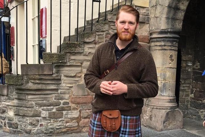 Private Edinburgh Walking Tour - Tour The Sum Up and Location