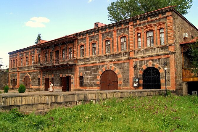 Private Gyumri Cultural Tour - Driver Experience