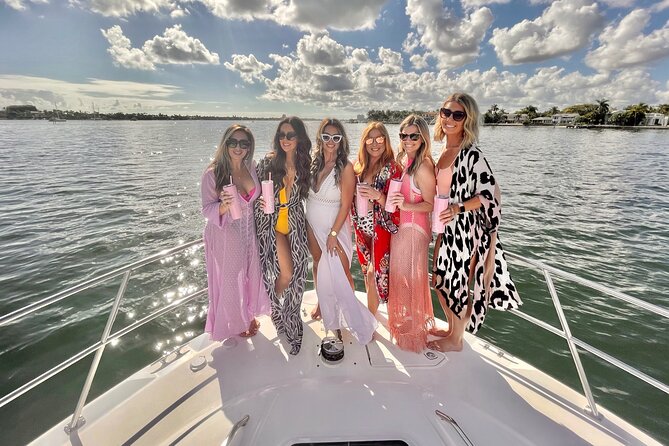 Private Half Day Yacht Charter in Palm Beach With Crew 52 - Meeting and Pickup Details