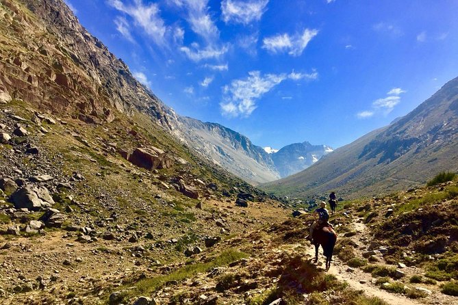 Private Horse Riding Tour in the Andes From Santiago, Carbon Neutral - Participant Requirements
