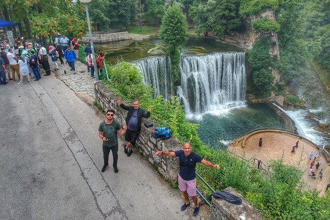 Private Medieval Bosnia Tour to Travnik and Jajce Review - Savoring the Included Lunch