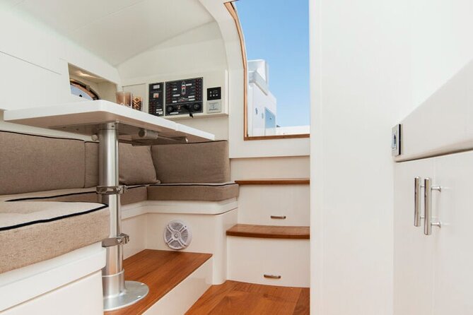 Private Morning Capri Luxury Yacht Transfer & Italian Breakfast - Ideal for Families and Groups