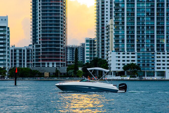 Private Romantic Sunset Boat Cruise in Fort Lauderdale! - Pricing and Reservation Options