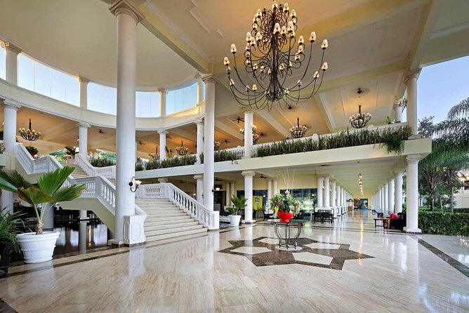 Private Sangster Airport Transfer to Grand Palladium Resort - Frequently Asked Questions