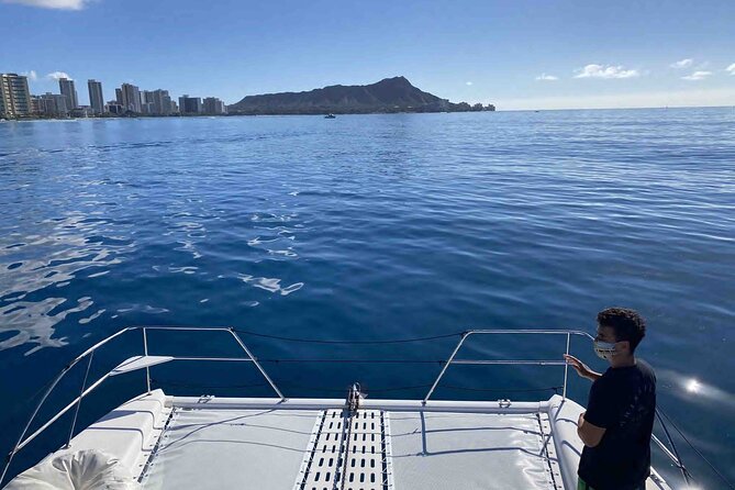 Private Sunrise Catamaran Cruise in Waikiki - Accessibility Options
