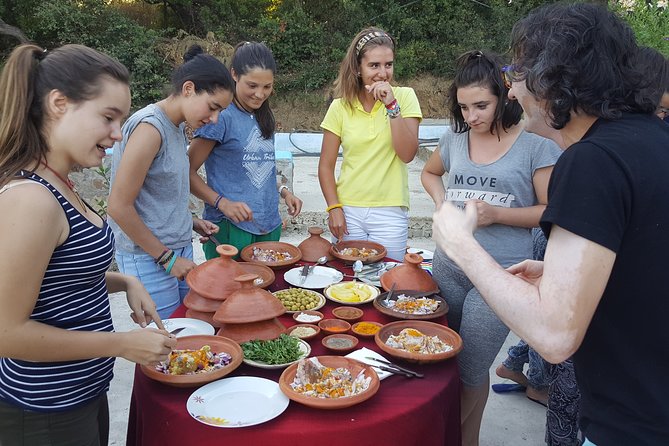 Private Tagine Cooking Class in Chefchaouen With Lunch - Preparing the Tagine Dishes