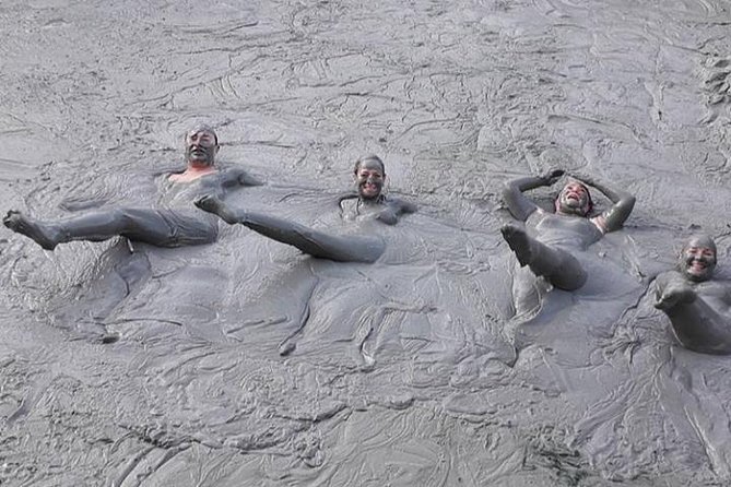 Private Tour Mud Volcano - Packing and Preparation
