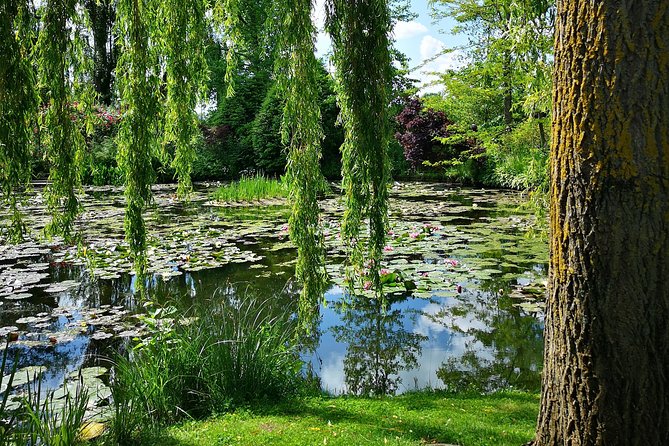 Private Tour: Rouen and Giverny Day Trip From Bayeux - Giverny Highlights