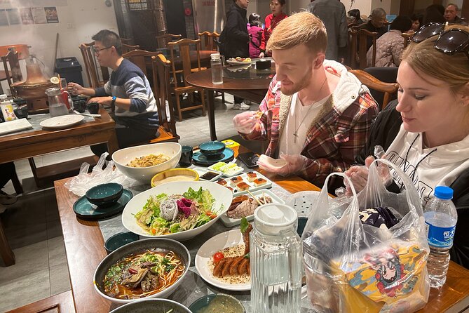 Private Tour: Shichahai, Nanluoguxiang and Peking Opera&dinner - Transportation and Accessibility Options