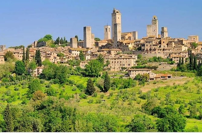 PRIVATE TOUR Sweet Hills of Chianti and San Gimignano With Lunch & 2 Tastings - Tour Details