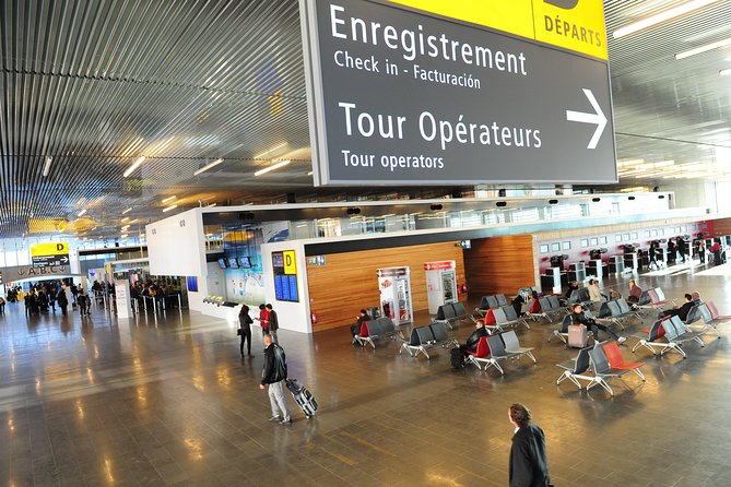 Private Transfer From Marseille Airport to Avignon - Transfer Details