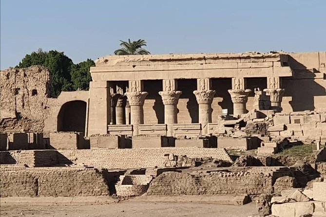 Private Transfer - Luxor to Hurghada and Visit Dendara Temple En Route - Included Services and Fees