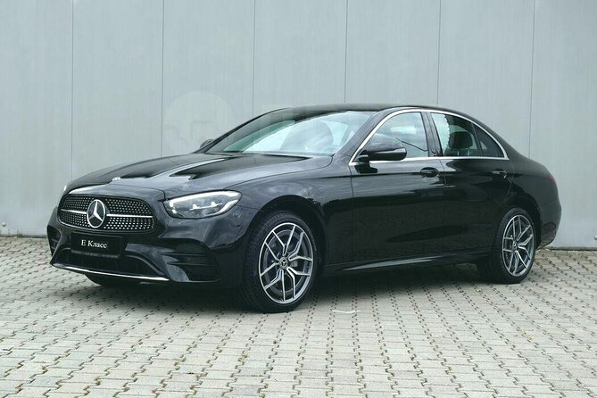 Private Transfer: Madrid to Madrid Airport MAD in Business Car - Pickup and Drop-off