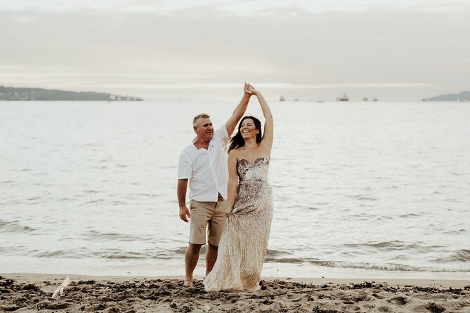 Private Vacation Photography Session With Local Photographer in Vancouver - Meeting and Accessibility