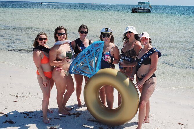 PRIVATE WATER SLIDE BOAT W/CAPTAIN ~Islands~Bach~Parties~Fun~More - Amenities and Comforts on Board