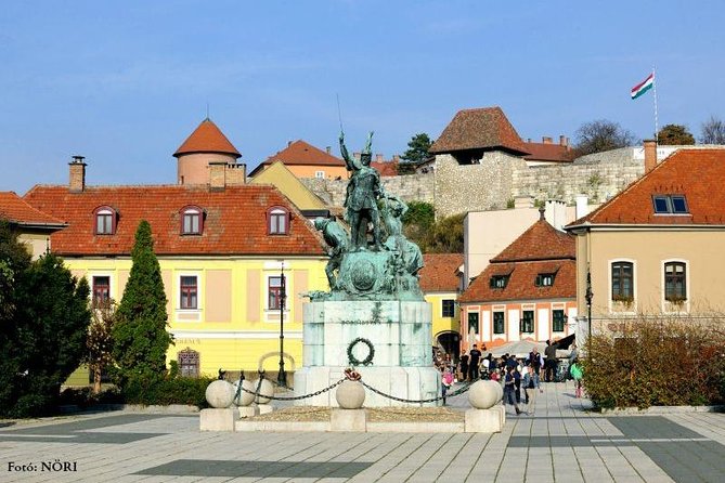 Private Winetasting and Sightseeing Tour to Eger, Home to Bulls Blood Wine! - Meeting and Pickup Information