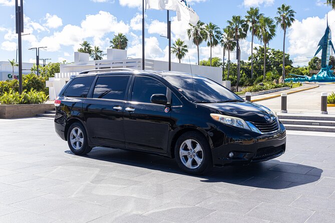 Punta Cana Airport Transfer to La Romana Cruise One Way Service - Refreshing Beverage Included