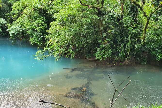 Rio Celeste Waterfalls, Volcano and Sloths - Exploring Rio Celeste Waterfalls
